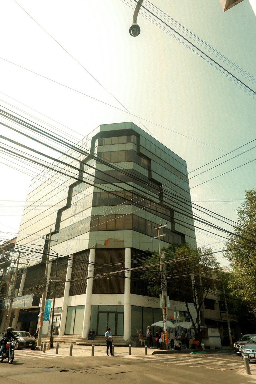 Commercial sustainable building